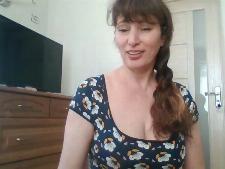 Spettacoli di sesso in webcam con l'eccitante webcam babe Ketti99, origine Europa