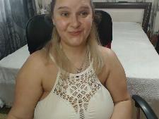 1 delle migliori webcam babes durante una sensuale sessione webcamsex