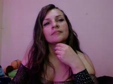 La cam girl latina NaughtySlave durante una delle sue performance in webcamsex