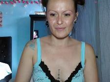 Esibizioni di sesso in webcam con la sensuale cam lady Chennellsexy, ascendenza America Latina