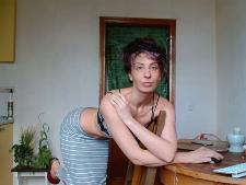1 delle nostre migliori webcam babes durante una sessione di sesso in cam online
