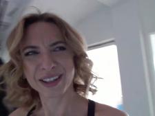 Proiezioni di sesso in webcam con la nostra cam babe MissCriss, origine Arabia