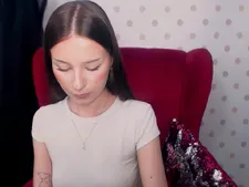EmilyCute 5