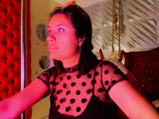 RoxanneHan 13